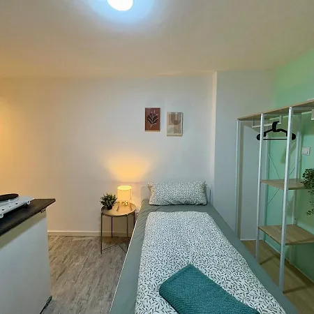 Modernes 1 Fuer Monteure & Handwerker Mit Wlan *