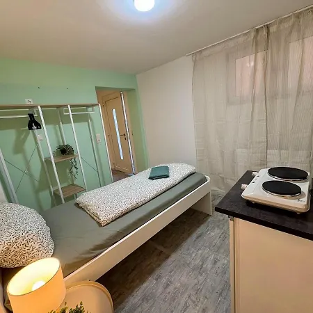 Modernes 1 Fuer Monteure & Handwerker Mit Wlan