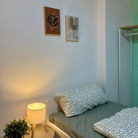 Modernes 1 Fuer Monteure & Handwerker Mit Wlan *