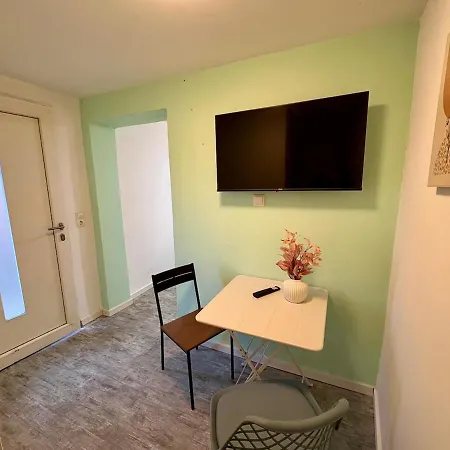 Modernes 1 Fuer Monteure & Handwerker Mit Wlan * Lorsch